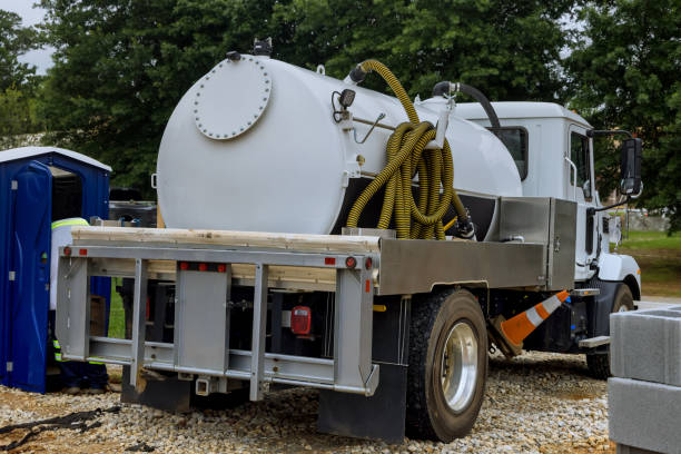Portable Toilet Options We Offer in Refugio, TX